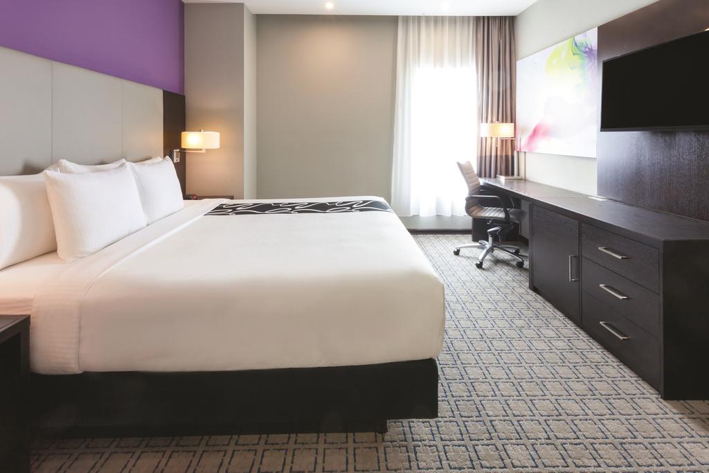 La Quinta By Wyndham Tegucigalpa Hotel Eksteriør billede