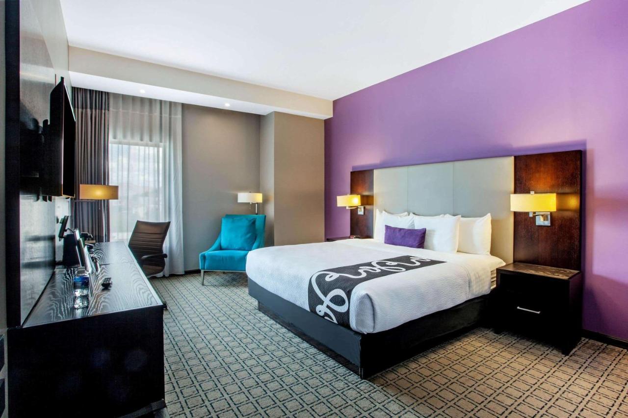 La Quinta By Wyndham Tegucigalpa Hotel Eksteriør billede